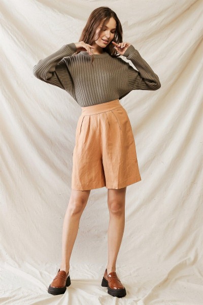 Safari Pleated Two Pocket High Waist Shorts /1-2-2-1