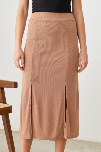 Ribbed Two Front Slit Midi Skirt